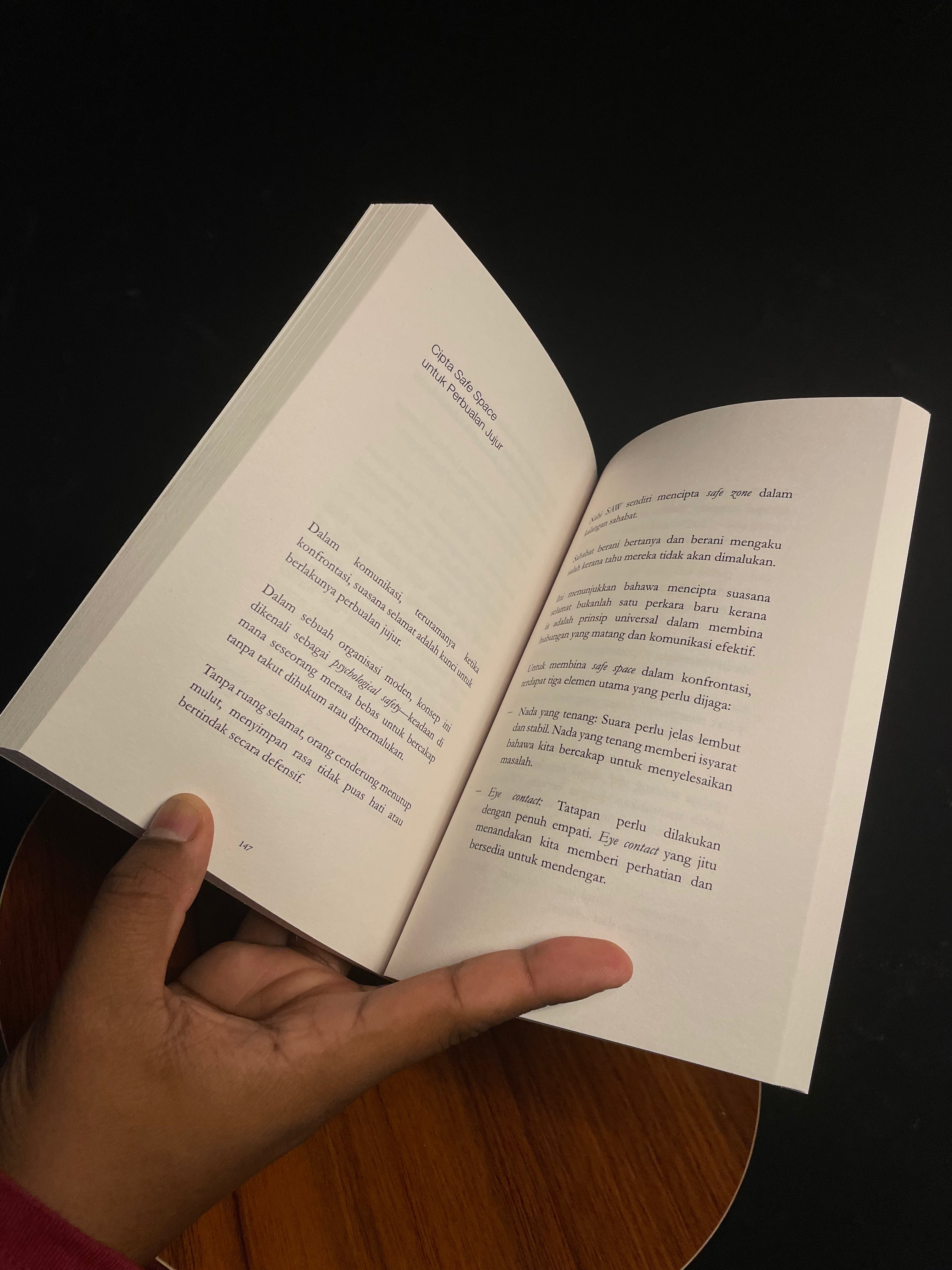 Seni Untuk Berani Bersemuka - Rizal Rashid