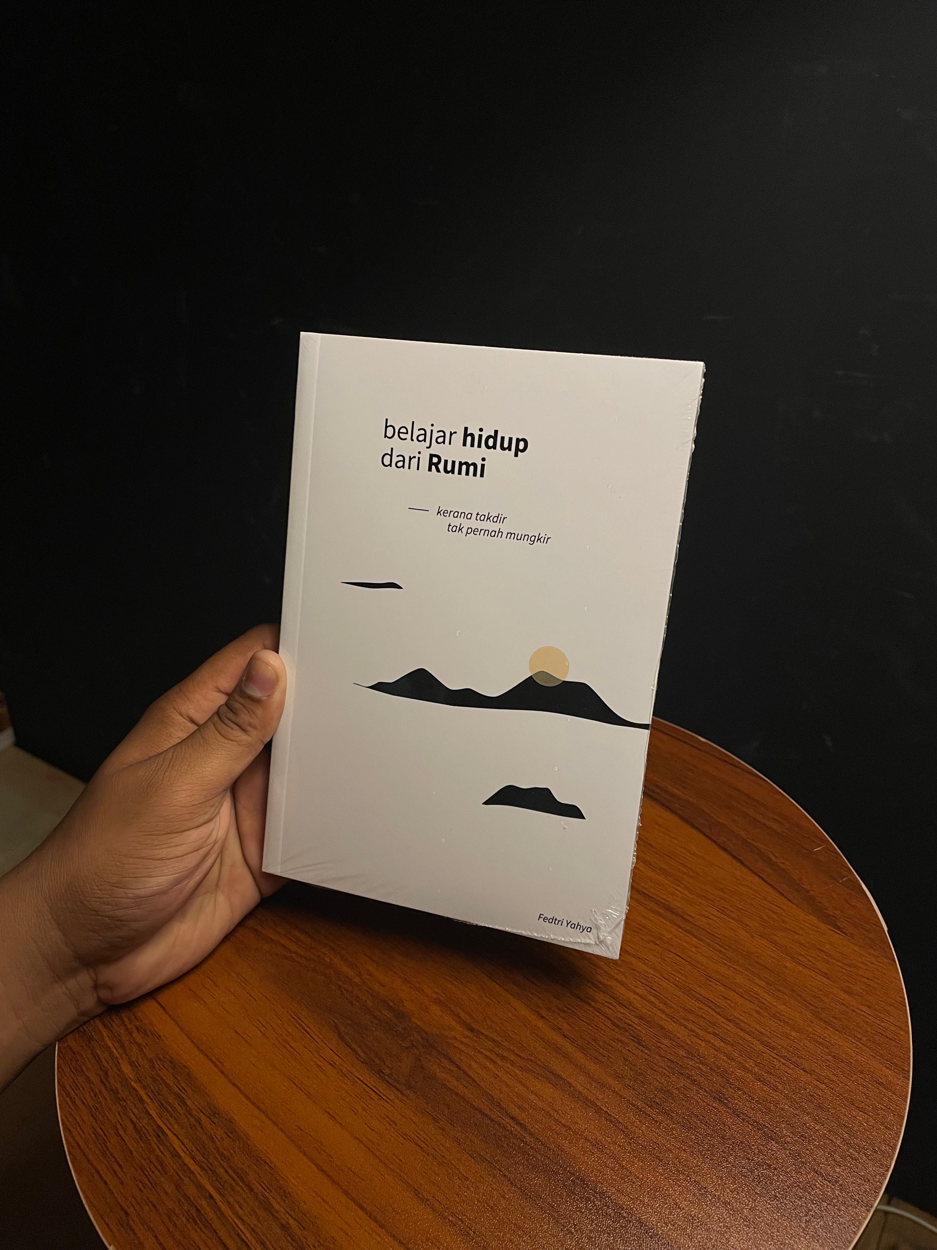 Belajar Hidup dari Rumi